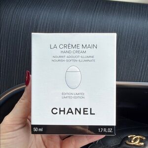 CHANEL La Crème Main Limited Edition Hand Cream denim